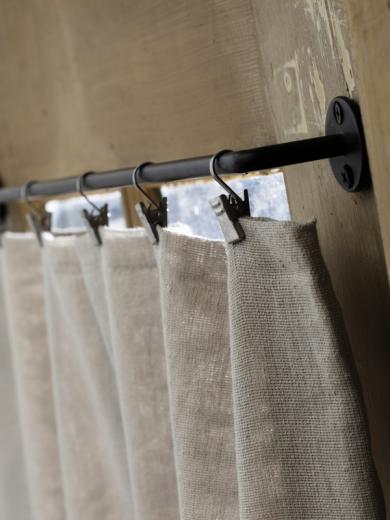 Iron Towel Hanger 680