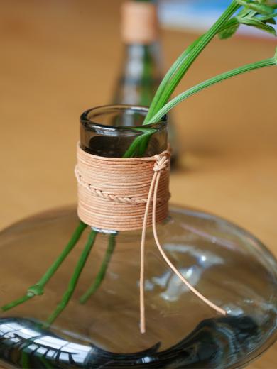 レザー ガラスベース ワイド クリア