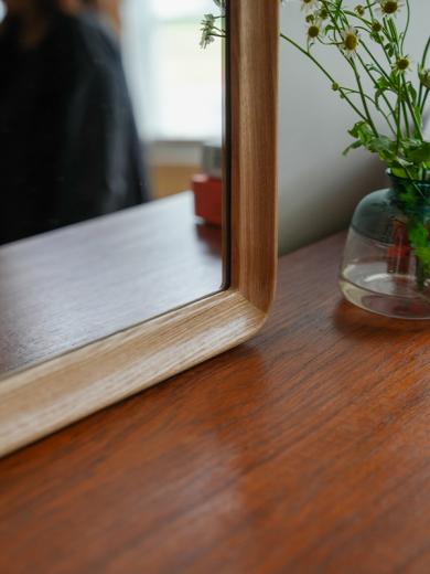 MOI wall mirror arch