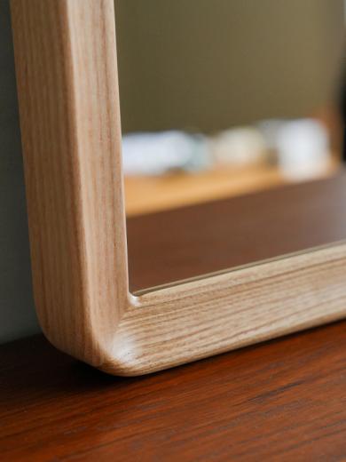 MOI wall mirror arch