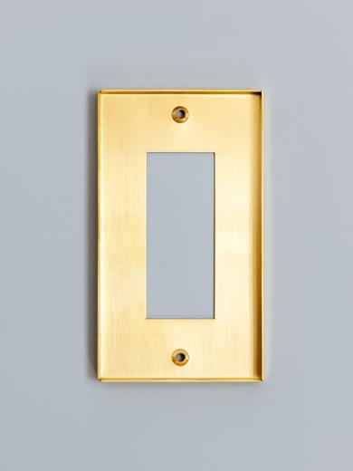 真鍮コンセントプレート