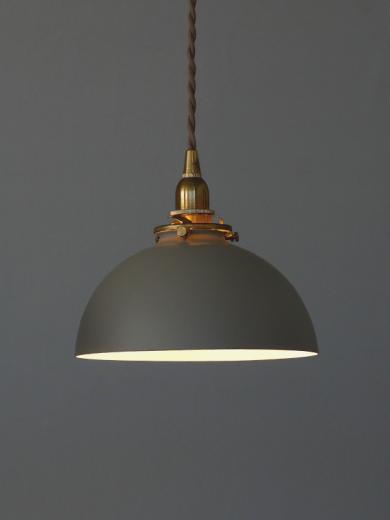 アイアンシェード ドミア グレー