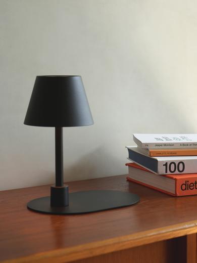 PLANTE portable lamp S BK