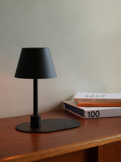 PLANTE portable lamp S BK