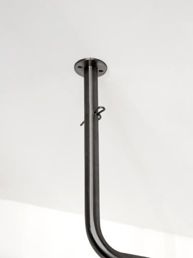 ステンレス シーリングパイプハンガー 900 BK