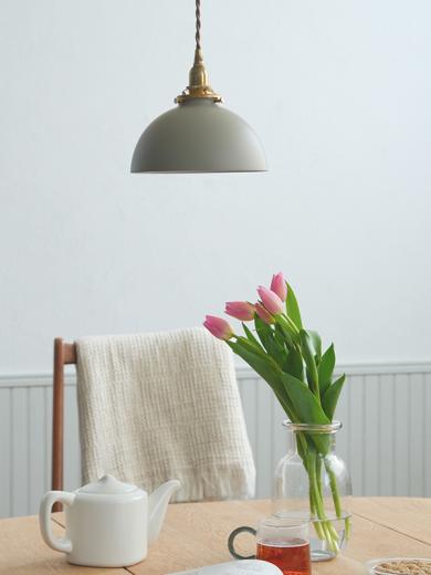 アイアンシェード ドミア グレー