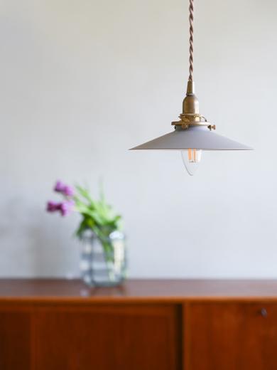 アイアンシェード プラット グレー