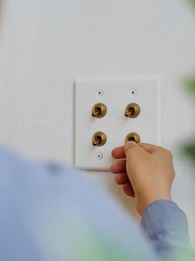 ※セラミックプレート4トグルスイッチ ホワイト