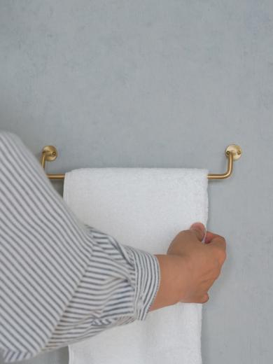 KT brass towel holder S