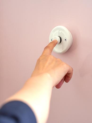 ※セラミックプッシュスイッチ  ホワイト